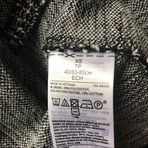 Banana Republic sleeveless boule blouse size XS - Picture 4 of 5